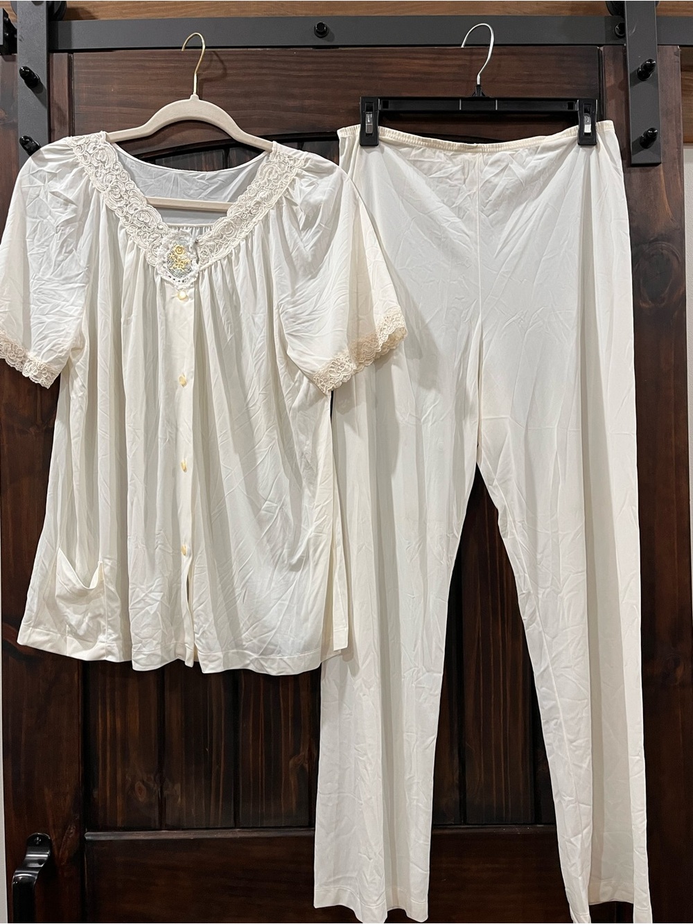 Vintage Shadowline White Nylon Pajama Set | Women’s Vintage 34 (Fits Like Small)